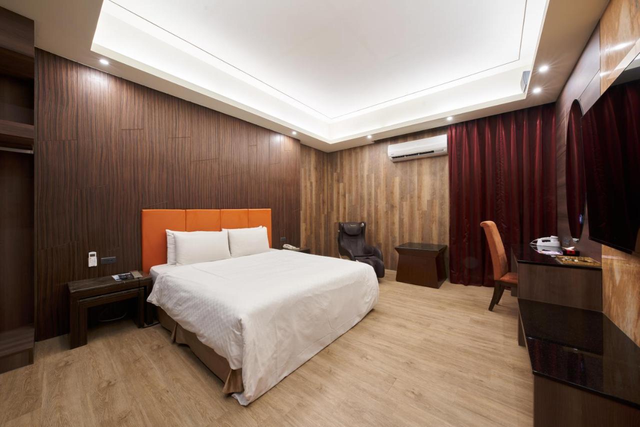 Cigar Motel Tainan Zewnętrze zdjęcie