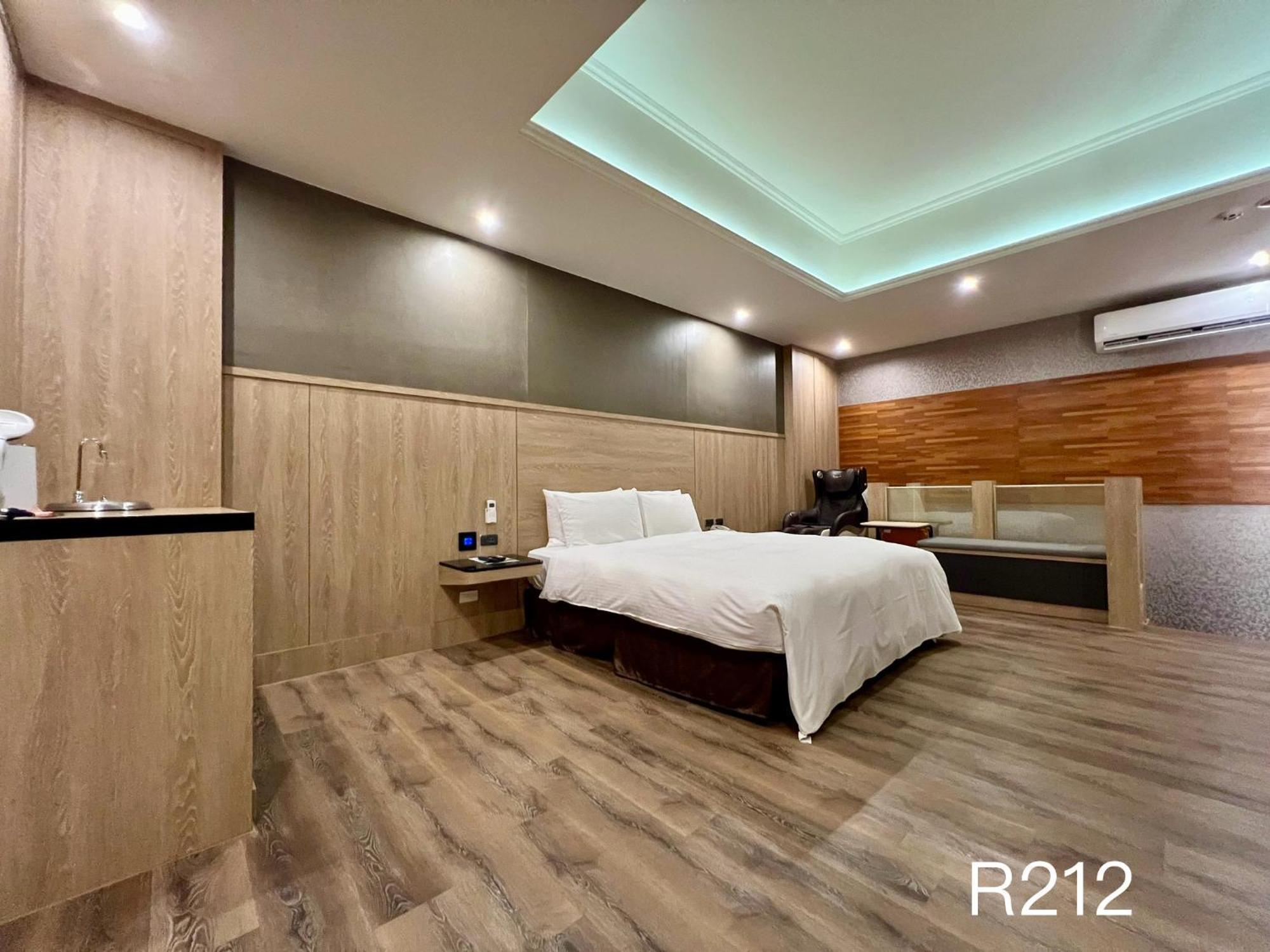 Cigar Motel Tainan Zewnętrze zdjęcie