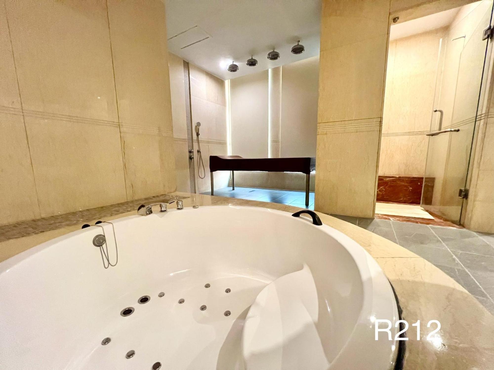 Cigar Motel Tainan Zewnętrze zdjęcie