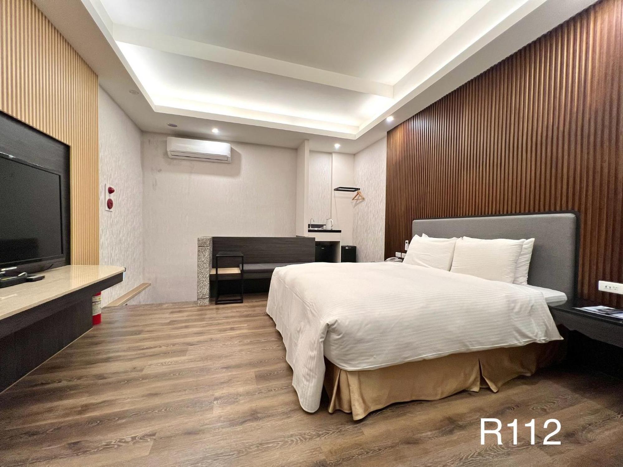 Cigar Motel Tainan Zewnętrze zdjęcie
