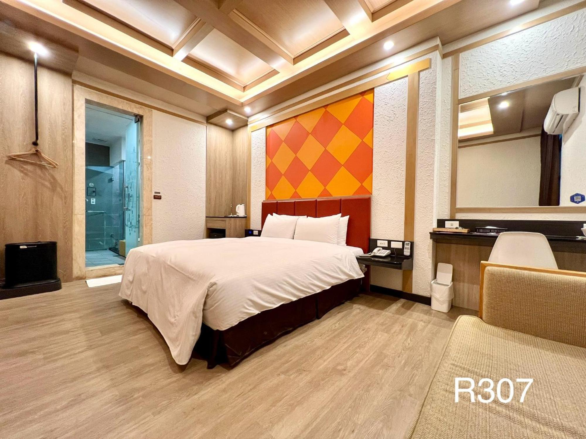 Cigar Motel Tainan Zewnętrze zdjęcie