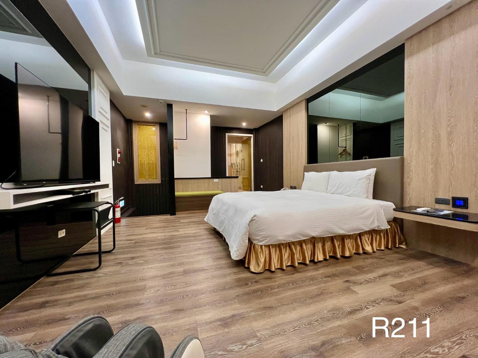 Cigar Motel Tainan Zewnętrze zdjęcie